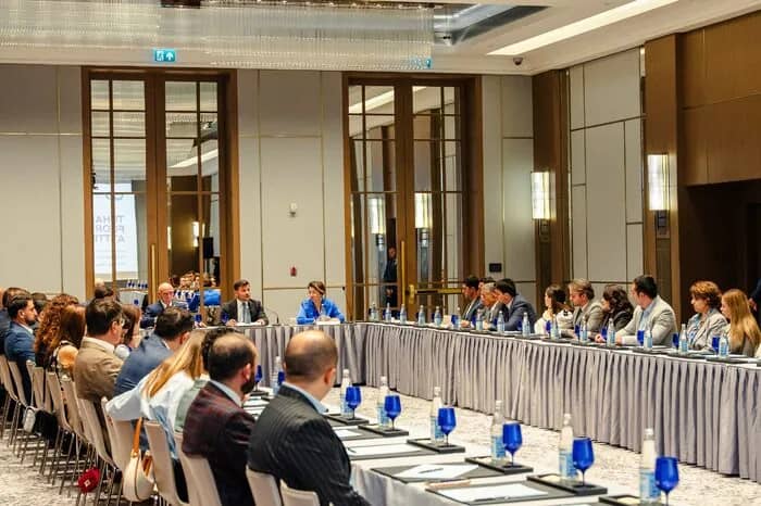 Круглый стол B2G AmCham «Green Growth in Action: Sustainable Construction Pathways»
